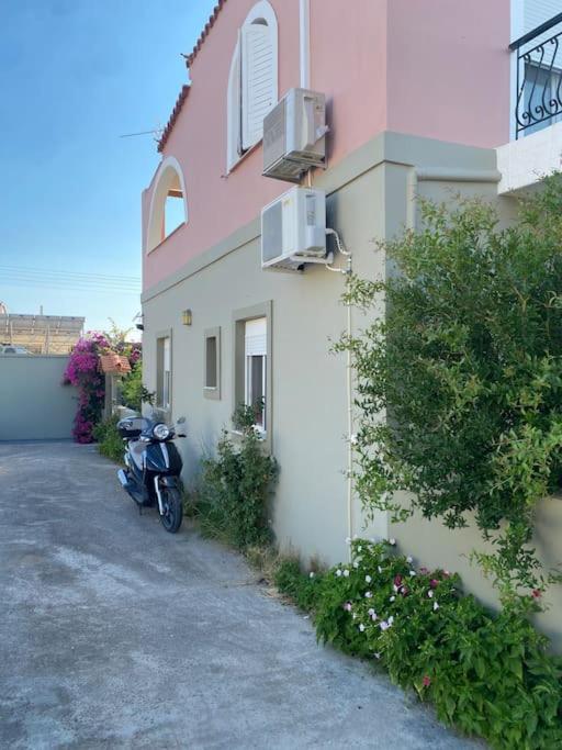 Ilisia Neapoli Apartments 1 Neápolis Exterior foto